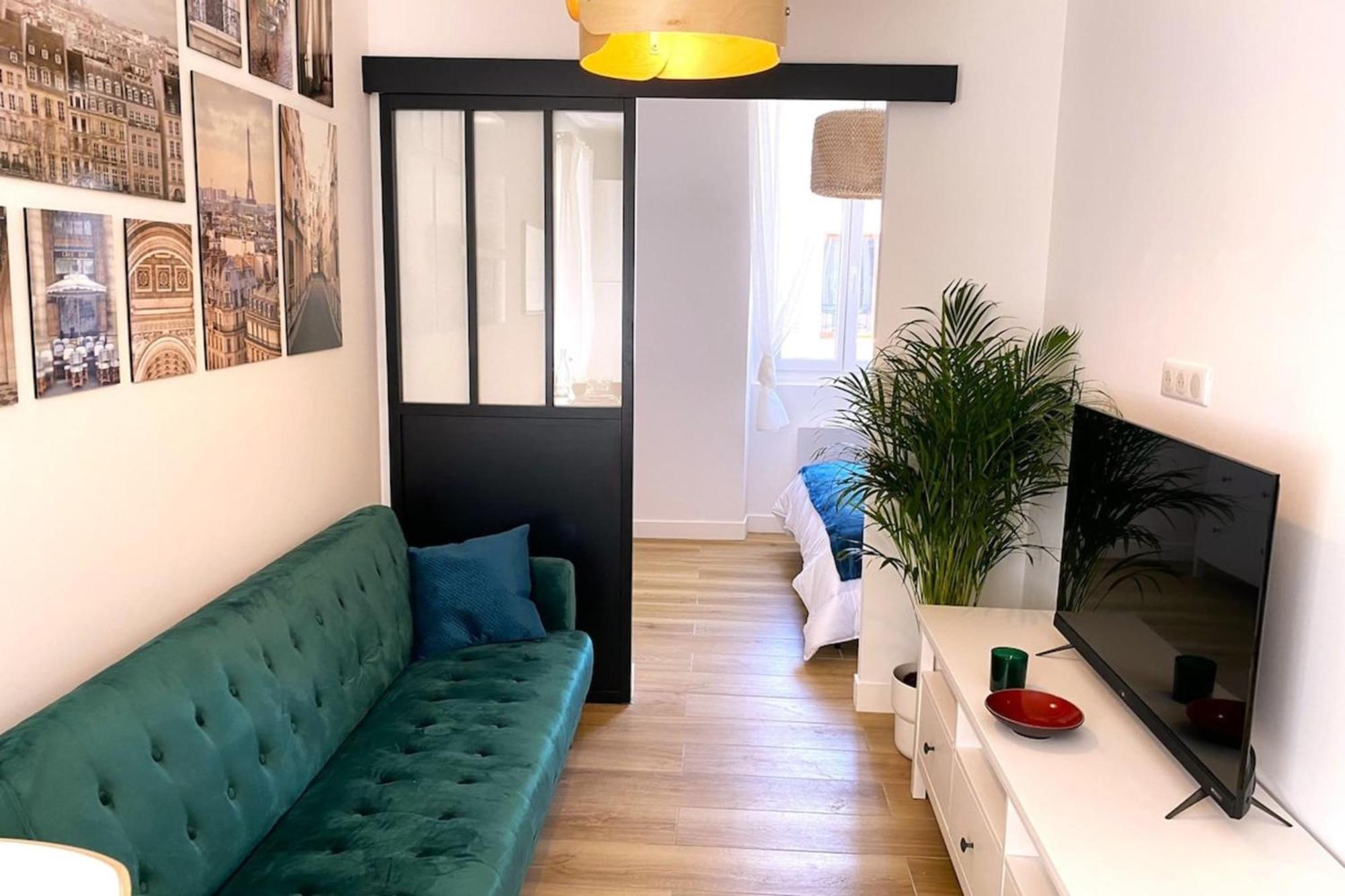06An - Beautiful Apartment In The Heart Of Old Antibes Exterior foto